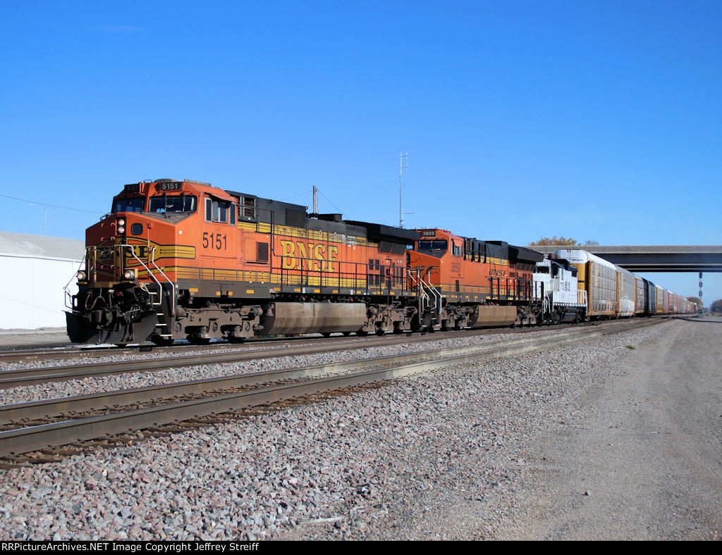 BNSF 5151